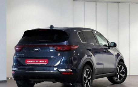 KIA Sportage IV рестайлинг, 2020 год, 2 450 000 рублей, 3 фотография