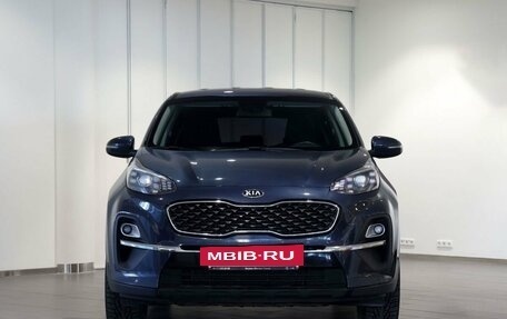 KIA Sportage IV рестайлинг, 2020 год, 2 450 000 рублей, 2 фотография