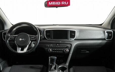 KIA Sportage IV рестайлинг, 2020 год, 2 450 000 рублей, 12 фотография