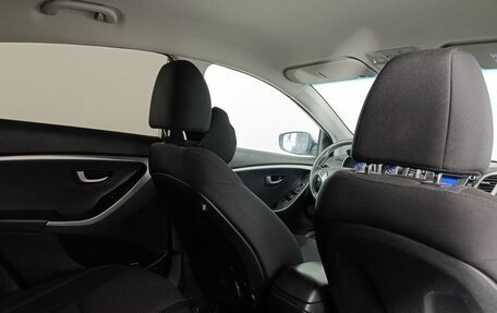 Hyundai i30 II рестайлинг, 2012 год, 870 000 рублей, 14 фотография