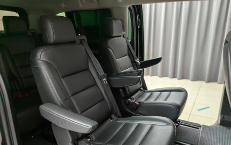 Peugeot Traveller I, 2021 год, 3 499 000 рублей, 9 фотография