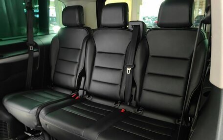 Peugeot Traveller I, 2021 год, 3 499 000 рублей, 10 фотография