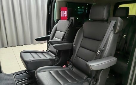 Peugeot Traveller I, 2021 год, 3 499 000 рублей, 8 фотография