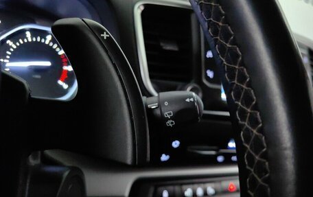 Peugeot Traveller I, 2021 год, 3 499 000 рублей, 22 фотография