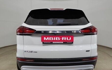 Geely Atlas, 2023 год, 2 100 000 рублей, 6 фотография