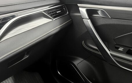 Geely Atlas, 2023 год, 2 100 000 рублей, 14 фотография