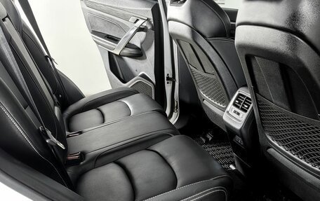 Geely Atlas, 2023 год, 2 100 000 рублей, 16 фотография