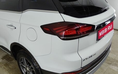 Geely Atlas, 2023 год, 2 100 000 рублей, 21 фотография