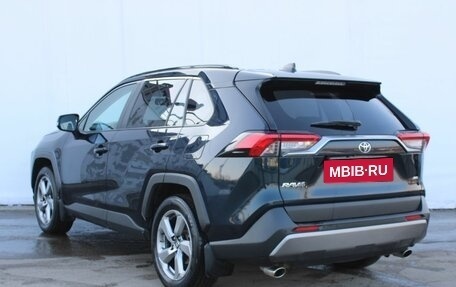 Toyota RAV4, 2019 год, 3 150 000 рублей, 5 фотография