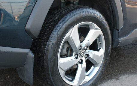 Toyota RAV4, 2019 год, 3 150 000 рублей, 20 фотография