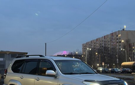 Toyota Land Cruiser Prado 120 рестайлинг, 2007 год, 1 350 000 рублей, 1 фотография