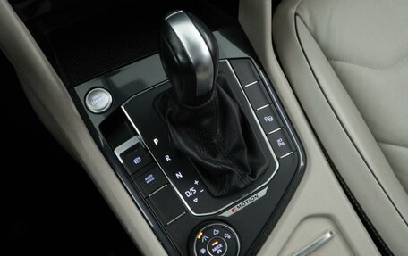 Volkswagen Tiguan II, 2019 год, 3 498 055 рублей, 16 фотография