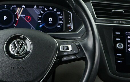 Volkswagen Tiguan II, 2019 год, 3 498 055 рублей, 13 фотография