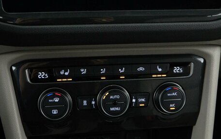 Volkswagen Tiguan II, 2019 год, 3 498 055 рублей, 18 фотография