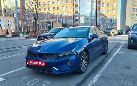 KIA K5, 2021 год, 1 650 000 рублей, 2 фотография