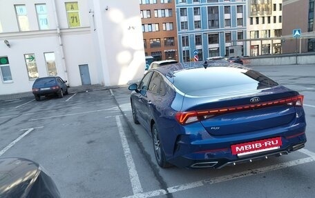 KIA K5, 2021 год, 1 650 000 рублей, 4 фотография