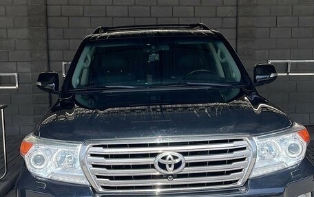 Toyota Land Cruiser 200, 2013 год, 4 555 000 рублей, 2 фотография