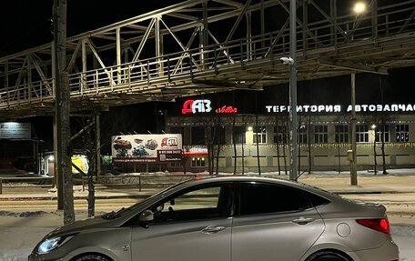 Hyundai Solaris II рестайлинг, 2011 год, 680 000 рублей, 3 фотография