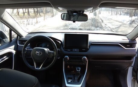 Toyota RAV4, 2022 год, 3 095 000 рублей, 14 фотография