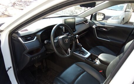 Toyota RAV4, 2022 год, 3 095 000 рублей, 16 фотография