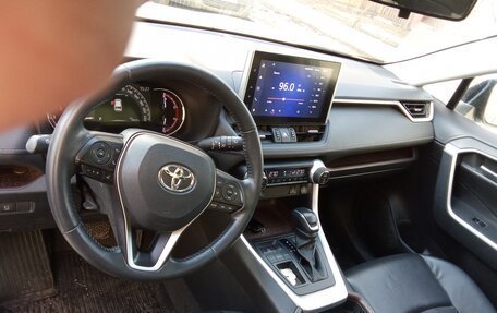 Toyota RAV4, 2022 год, 3 095 000 рублей, 20 фотография