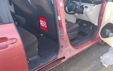 Toyota Sienta II, 2017 год, 1 430 000 рублей, 19 фотография