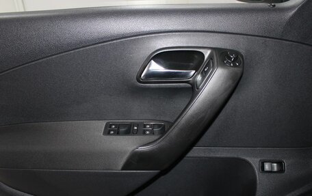 Volkswagen Polo VI (EU Market), 2014 год, 899 900 рублей, 12 фотография