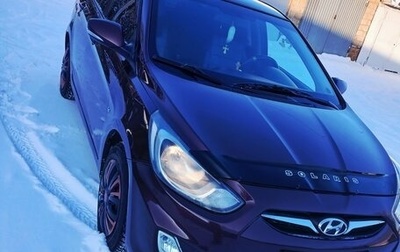 Hyundai Solaris II рестайлинг, 2012 год, 700 000 рублей, 1 фотография