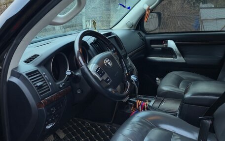 Toyota Land Cruiser 200, 2010 год, 3 100 000 рублей, 5 фотография