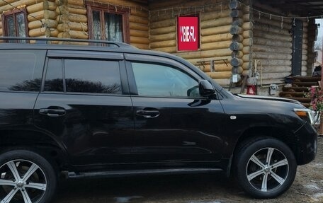 Toyota Land Cruiser 200, 2010 год, 3 100 000 рублей, 3 фотография