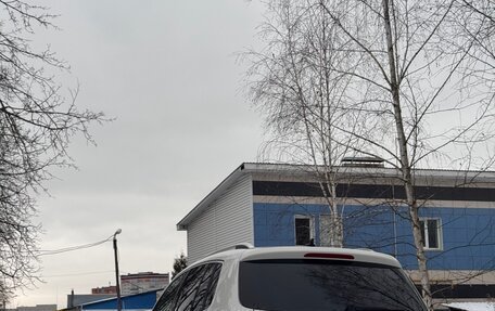 Volkswagen Tiguan I, 2011 год, 1 450 000 рублей, 4 фотография