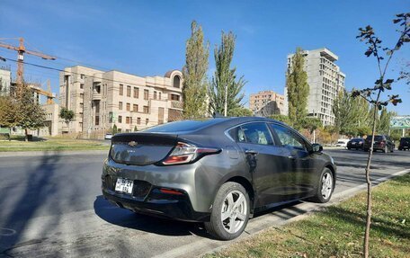 Chevrolet Volt II, 2016 год, 1 200 000 рублей, 2 фотография