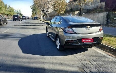 Chevrolet Volt II, 2016 год, 1 200 000 рублей, 9 фотография