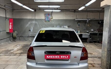 Hyundai Accent II, 2005 год, 400 000 рублей, 2 фотография