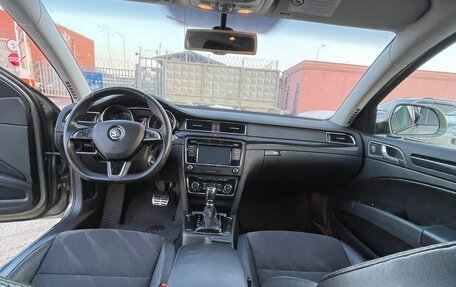 Skoda Superb III рестайлинг, 2014 год, 1 450 000 рублей, 16 фотография