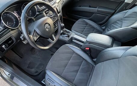 Skoda Superb III рестайлинг, 2014 год, 1 450 000 рублей, 17 фотография