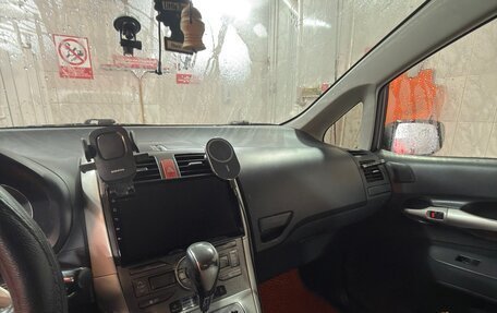 Toyota Auris II, 2007 год, 850 000 рублей, 11 фотография