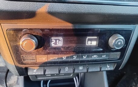 Volkswagen Polo VI (EU Market), 2020 год, 1 400 000 рублей, 6 фотография