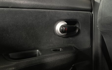 Nissan Tiida, 2013 год, 750 000 рублей, 18 фотография