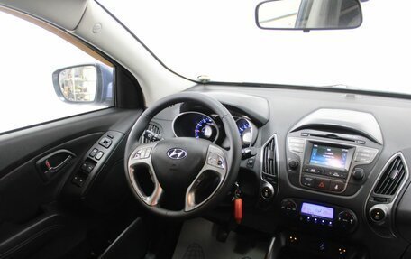 Hyundai ix35 I рестайлинг, 2013 год, 1 320 000 рублей, 16 фотография