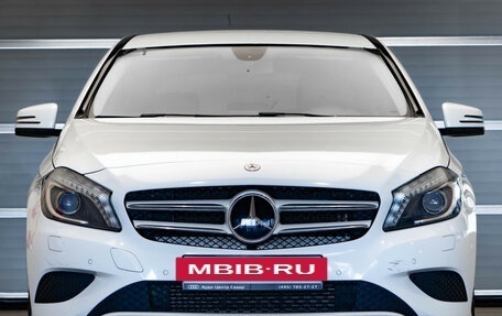 Mercedes-Benz A-Класс, 2013 год, 1 490 000 рублей, 2 фотография