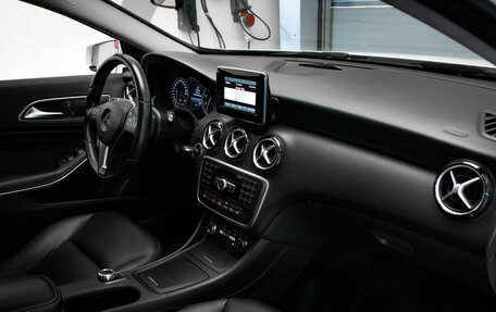 Mercedes-Benz A-Класс, 2013 год, 1 490 000 рублей, 28 фотография