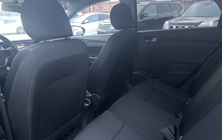 Hyundai Solaris II рестайлинг, 2017 год, 1 180 000 рублей, 12 фотография