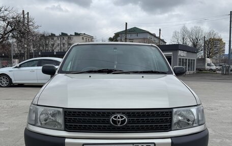 Toyota Probox I, 2010 год, 699 000 рублей, 1 фотография
