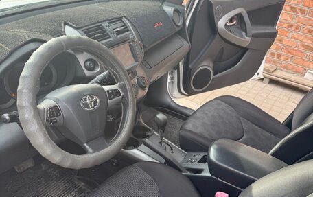 Toyota RAV4, 2011 год, 1 300 000 рублей, 15 фотография