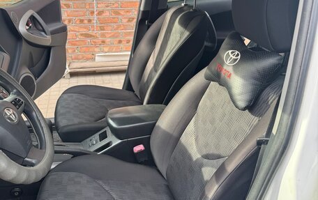 Toyota RAV4, 2011 год, 1 300 000 рублей, 14 фотография