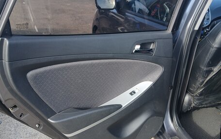 Hyundai Solaris II рестайлинг, 2013 год, 840 000 рублей, 9 фотография