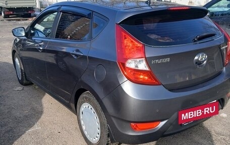 Hyundai Solaris II рестайлинг, 2013 год, 840 000 рублей, 3 фотография