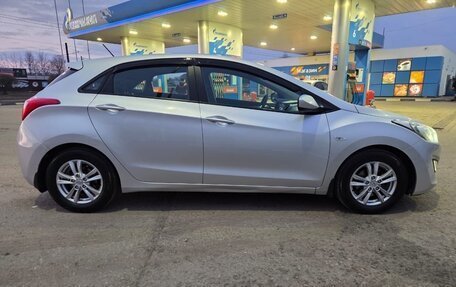 Hyundai i30 II рестайлинг, 2013 год, 895 000 рублей, 5 фотография