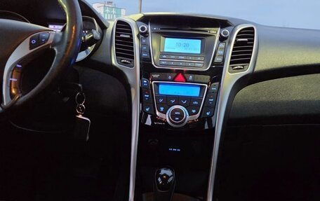 Hyundai i30 II рестайлинг, 2013 год, 895 000 рублей, 13 фотография